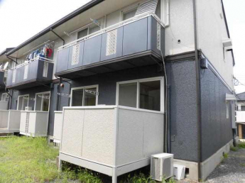 広いバルコニー付き
