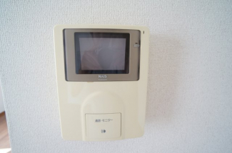 参考、同建物・反転間取りの号室