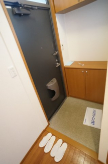 参考、同建物・反転間取りの号室