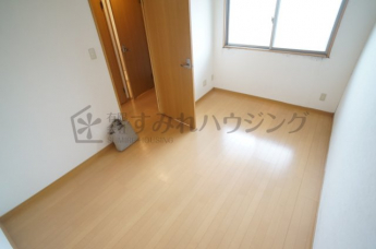 参考、同建物・同間取りの号室