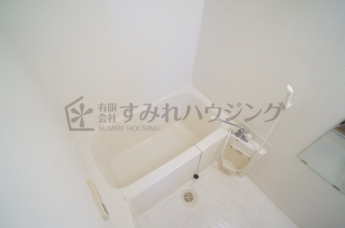 参考、同建物・同間取りの号室
