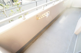 【バルコニー】