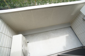 【バルコニー】