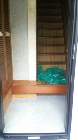 【玄関】