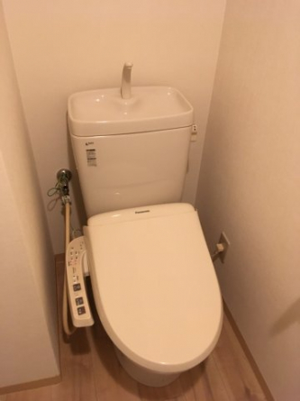 ウォシュレットつき