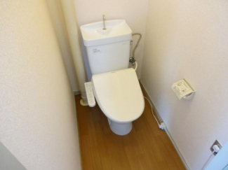 快適な温水洗浄便座つき