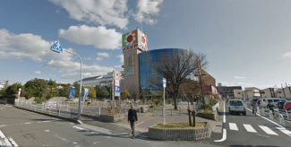 イズミヤ若江岩田店まで10m