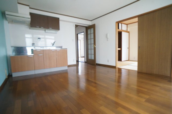 【居間・リビング】