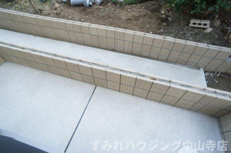 【バルコニー】