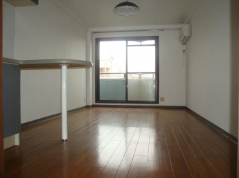 【居間・リビング】