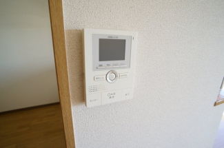 参考、同建物・反転間取りの号室