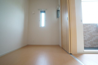 参考、同建物・反転間取りの号室