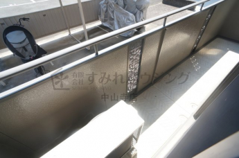 【バルコニー】