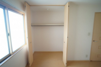 参考、同建物・反転間取りの号室