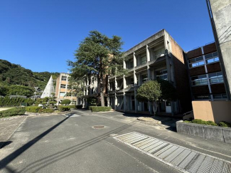 西予市立三瓶中学校まで870m