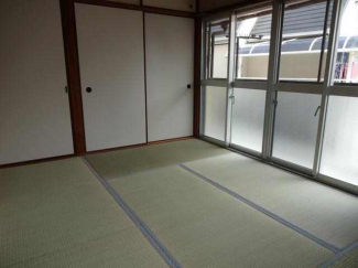 夏はひんやり冬は暖かい畳の部屋で快適生活