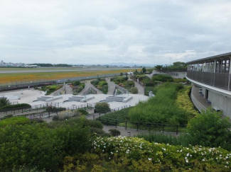 伊丹スカイパークまで700m