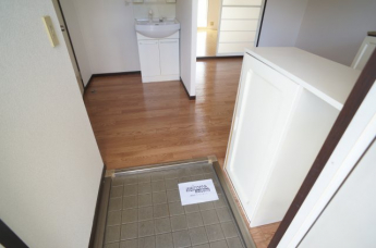 参考、同建物・同間取りの号室