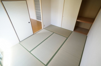 参考、同建物・同間取りの号室