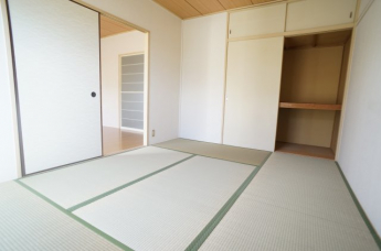 参考、同建物・同間取りの号室