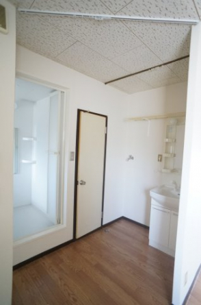 参考、同建物・同間取りの号室