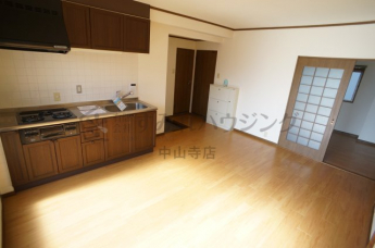 【居間・リビング】