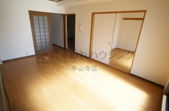 【居間・リビング】