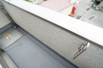 【バルコニー】