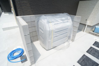 敷地内にゴミステーションございます