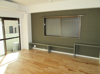 【居間・リビング】