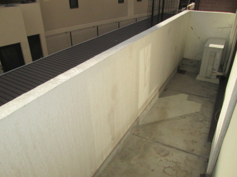 【バルコニー】