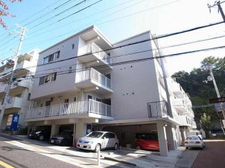 閑静な住宅街に立地！