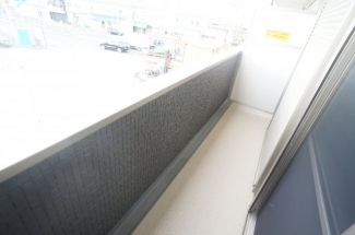 参考、同建物・反転間取りの号室