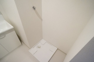 参考、同建物・反転間取りの号室