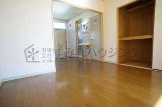 【居間・リビング】