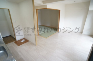 【居間・リビング】