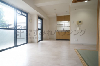 【居間・リビング】