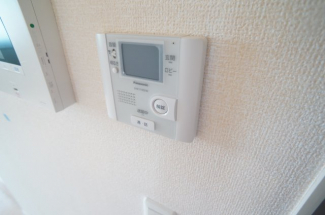 オートロック対応TVモニターホンです