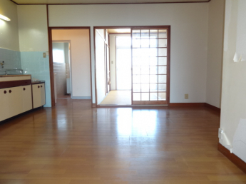 【居間・リビング】