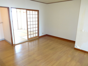 【居間・リビング】