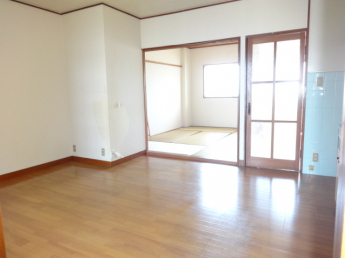 【居間・リビング】