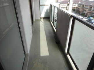 【バルコニー】