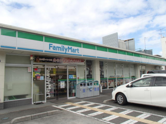 ファミリーマート長田丸山店まで388m