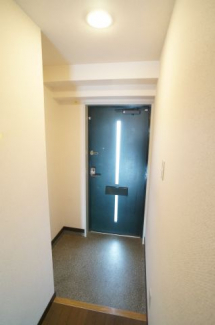 参考、同建物・反転間取りの号室