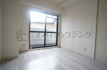 参考、同建物・同間取りの号室