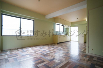 【居間・リビング】