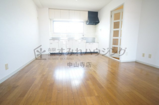 【居間・リビング】