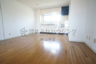 【居間・リビング】