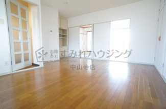 【居間・リビング】