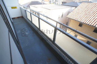 【バルコニー】